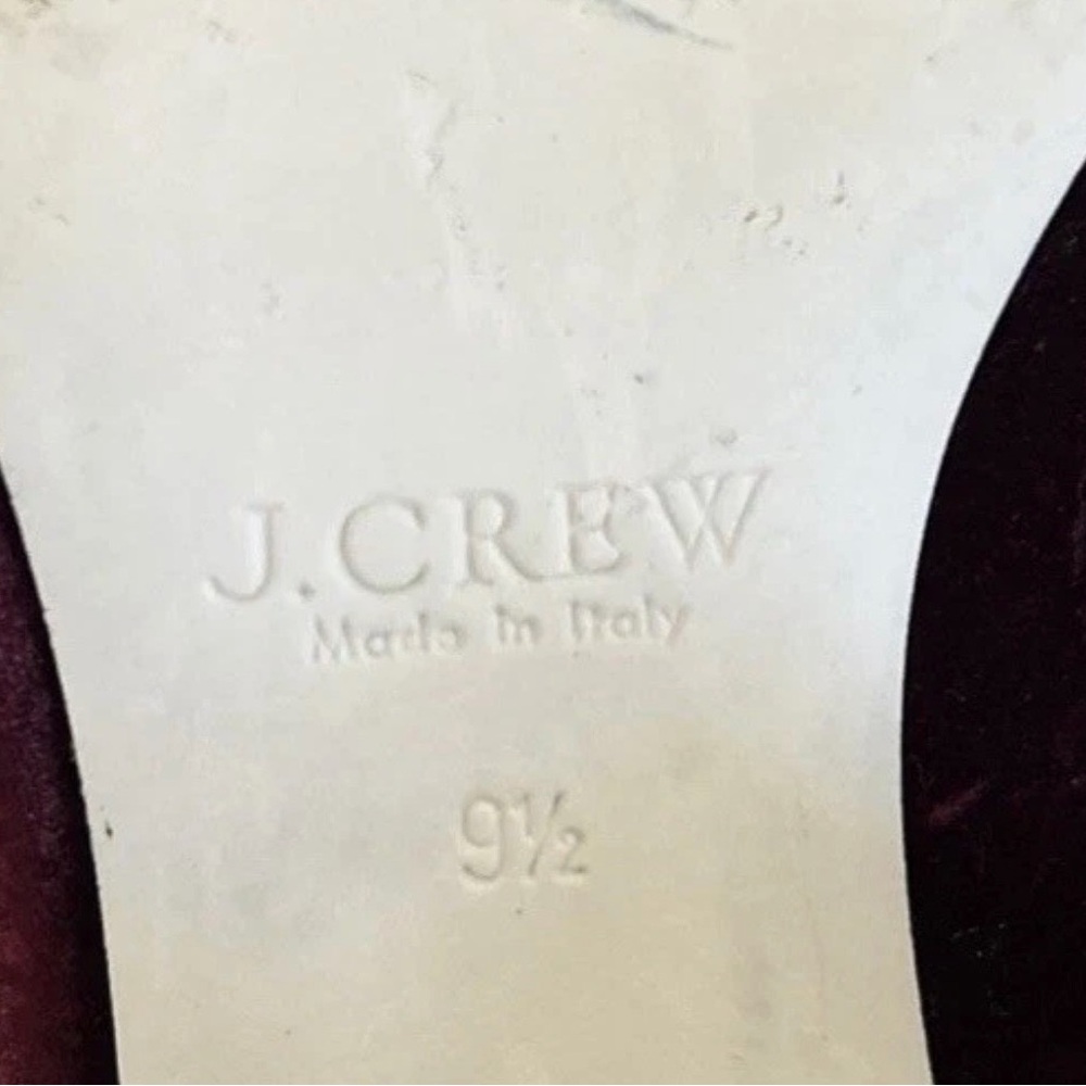 J.Crew women’s US 9.5 burgundy velvet block heel pumps point toe Italy made - Picture 3 of 16